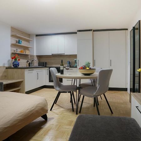 Modern Apartment, Full Kitchen, For 6 Гмунден Экстерьер фото